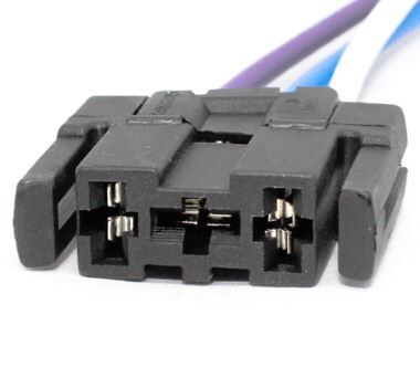 RADYATÖR FAN MOTORU SOKETİ 3 PİN