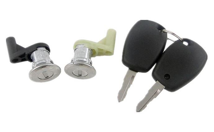 ÖN KAPI ŞİFRE TAKIMI RENAULT / DACİA SANDERO ***KUMANDALAR BUTONSUZ & BOŞ