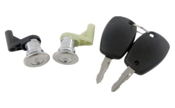 ÖN KAPI ŞİFRE TAKIMI RENAULT / DACİA SANDERO ***KUMANDALAR BUTONSUZ & BOŞ