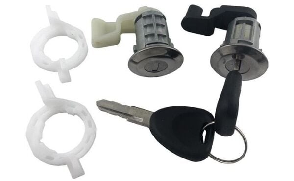 KAPI KİLİT ŞİFRE TAKIMI ÖN 2 Lİ SET RENAULT CLIO I - II