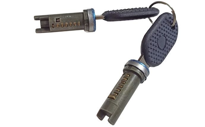 KAPI GÖBEĞİ (ŞİFRESİ) FIAT M131 - DKS ( 2\'Lİ KAPI FİŞEĞİ )