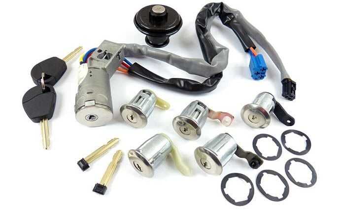 KONTAK SETİ PEUGEOT PARTNER 02-08 BERLİNGO ( KONTAK + 5 ŞİFRE + DEPO KAPAK )