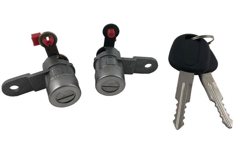 KAPI KİLİT ŞİFRE TAKIMI CHEVROLET / DAEWOO / LACETTI & OPEL ASTRA 2Lİ YALE