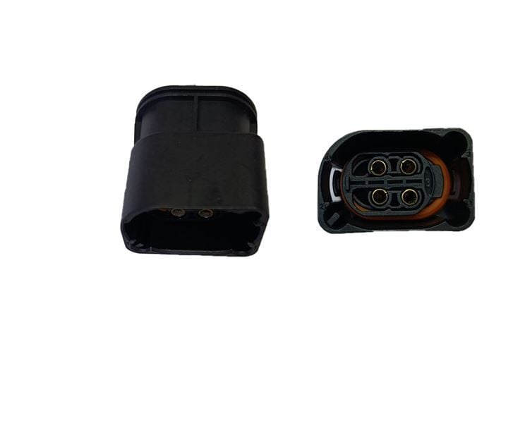 SOĞUTMA FAN SOKETİ BMW 8387072