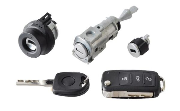 KONTAK SETİ VW TIGUAN  KONTAK GÖBEĞİ + SOL KAPI ŞİFTESİ + TORP. ŞİFRESİ + 1 KUMANDALI ANAHTAR.