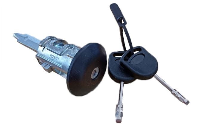 SOL ÖN KAPI GÖBEĞİ FORD CONNECT ( UZUN )